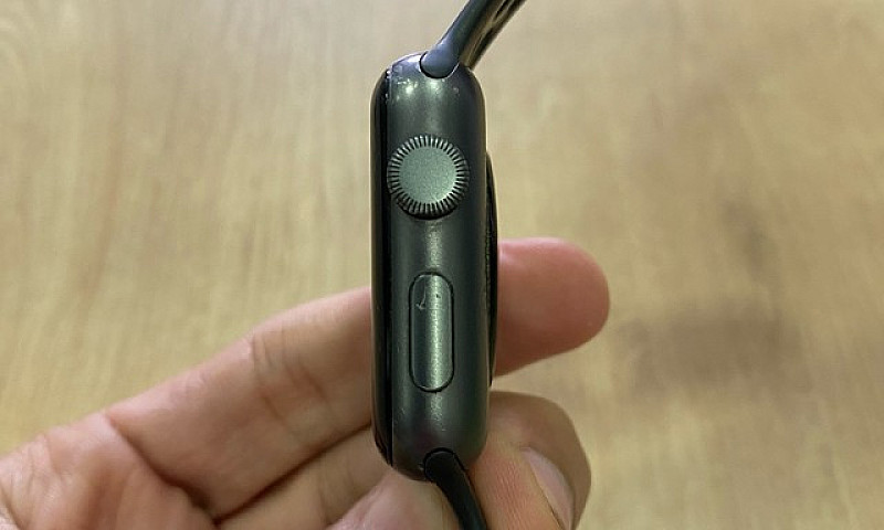 Loja Física. Apple W...