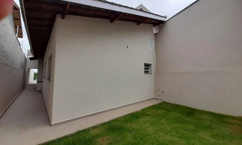 Vendo Casa 3 Quartos...