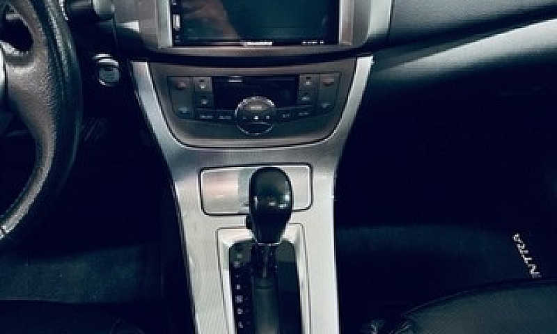 Nissan Sentra Sv Aut...