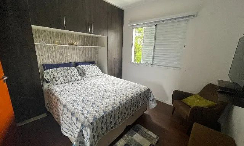 Casa Condomínio Fech...