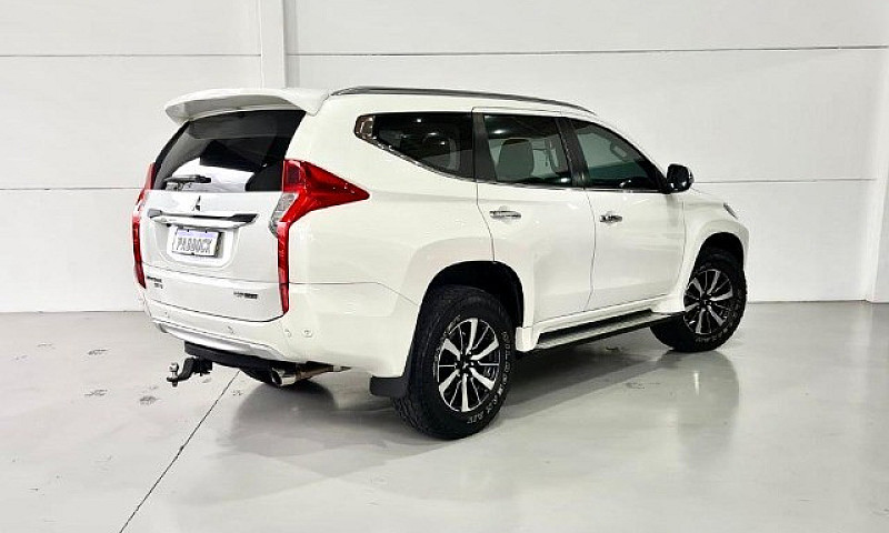 Pajero Sport Com Tod...