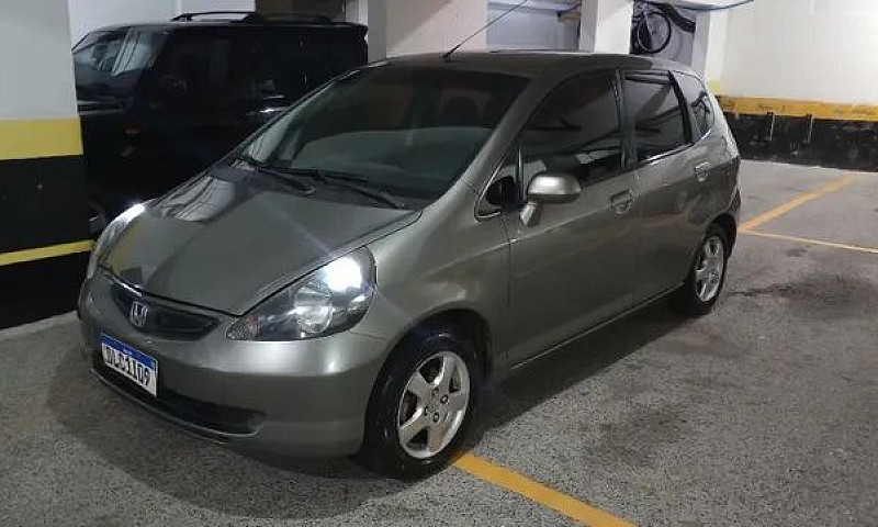 Honda Fit 2005 1.4 L...