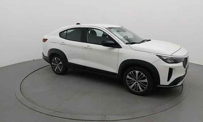 Fiat Fastback 2024 1...