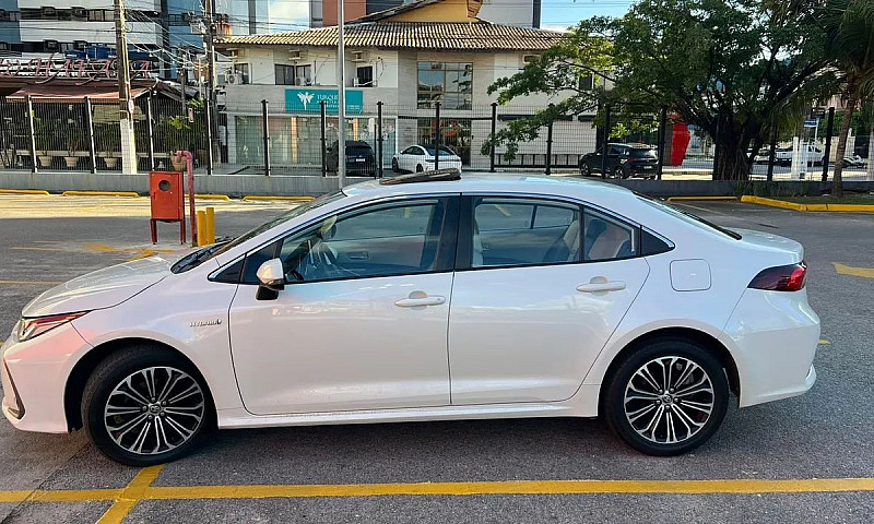 Toyota Corolla Altis...