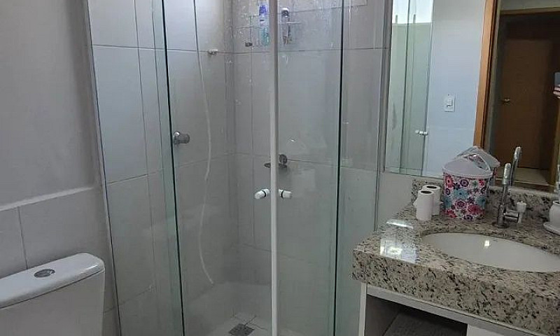 Apartamento Com 3 Su...