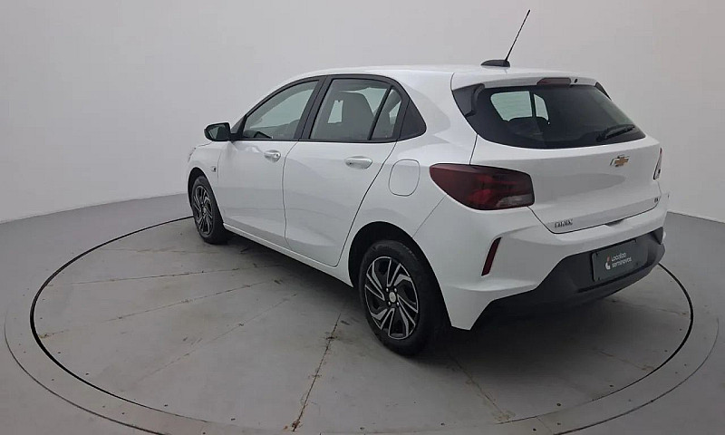 Chevrolet Onix Hatch...
