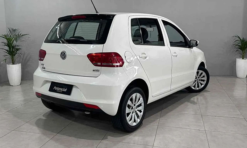 Volkswagen Fox Trend...