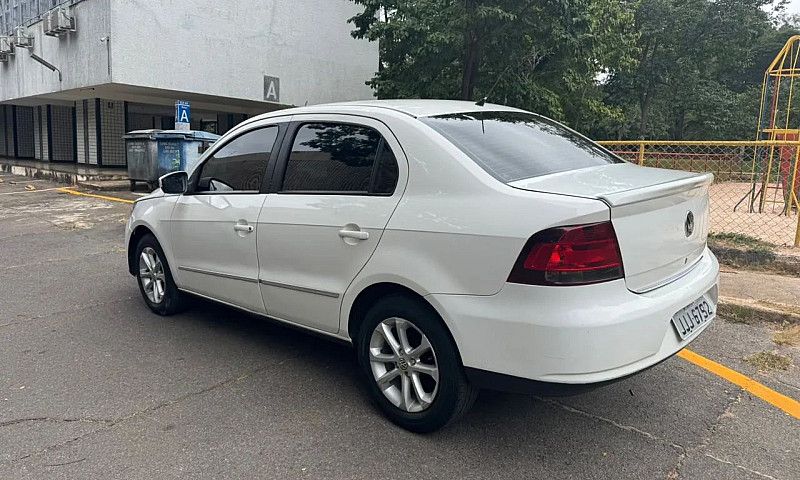 Volkswagen Voyage Co...