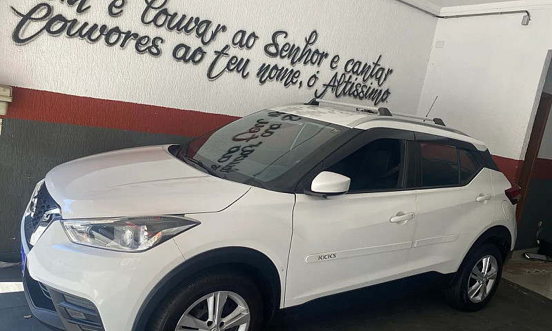 Nissan Kicks S Direc...