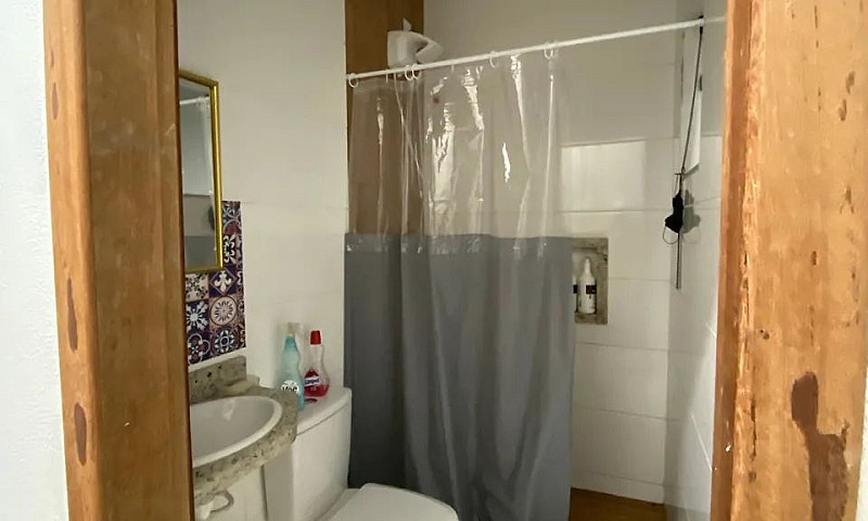 Vende-Se Casa Na Cid...