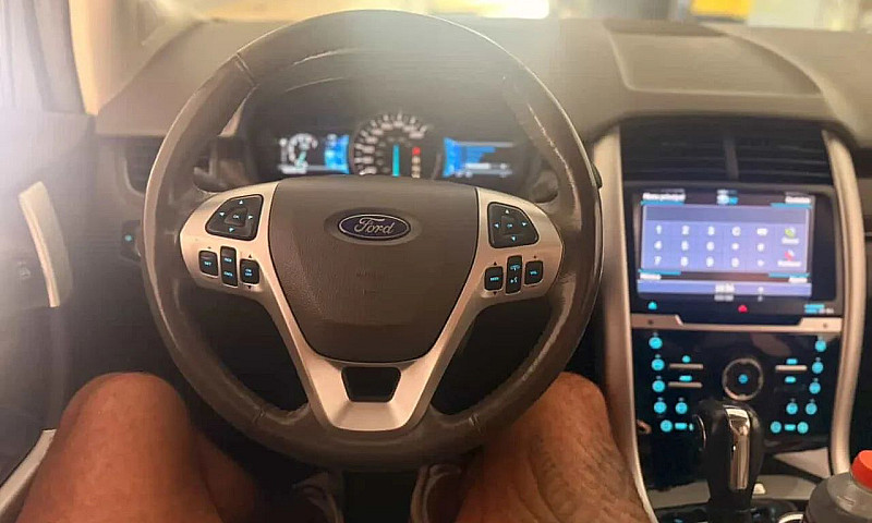 Ford Edge Limited 3....