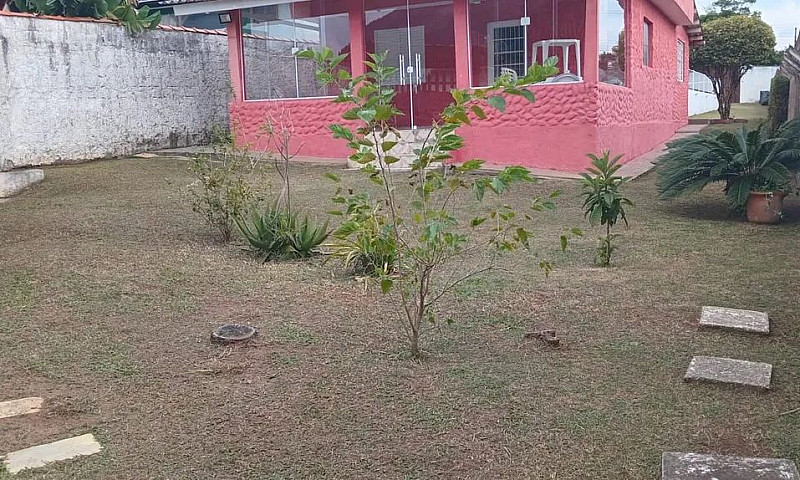 Linda Chácara Em Ter...