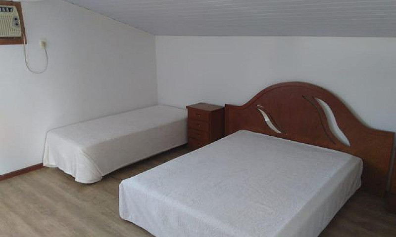 Quarto Para Moças - ...