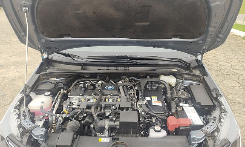 Corolla Altis  Hybri...