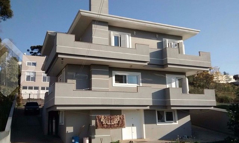 Casa À Venda Com 3 D...