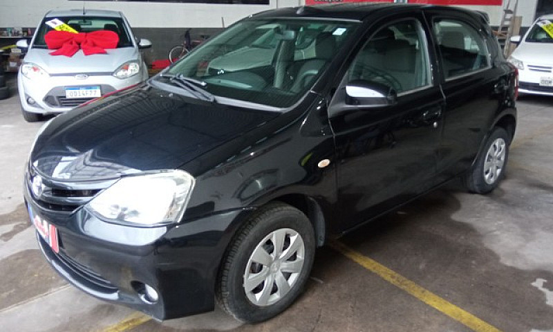 Etios 1.3X 2016 Comp...