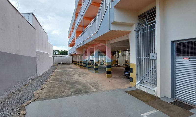Cond.: Residencial P...