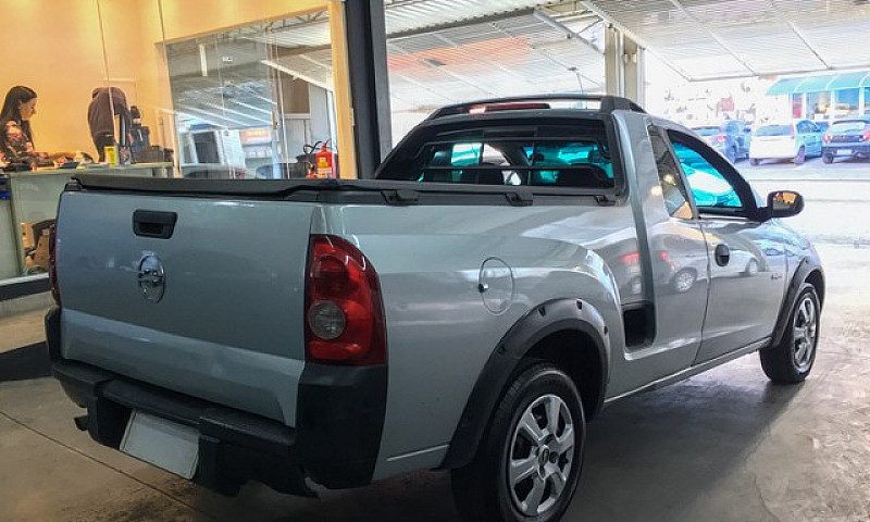 Chevrolet Montana 1....