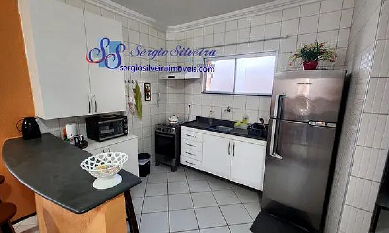 Amplo Apartamento Na...