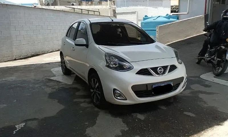 Nissan March Sl 2018...