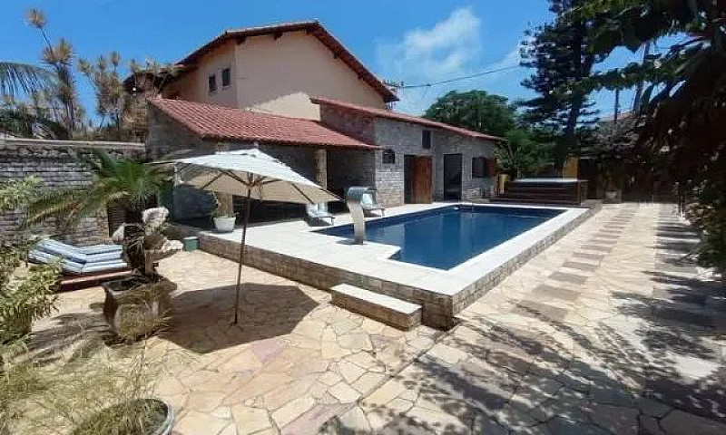 Casa Triplex A Venda...