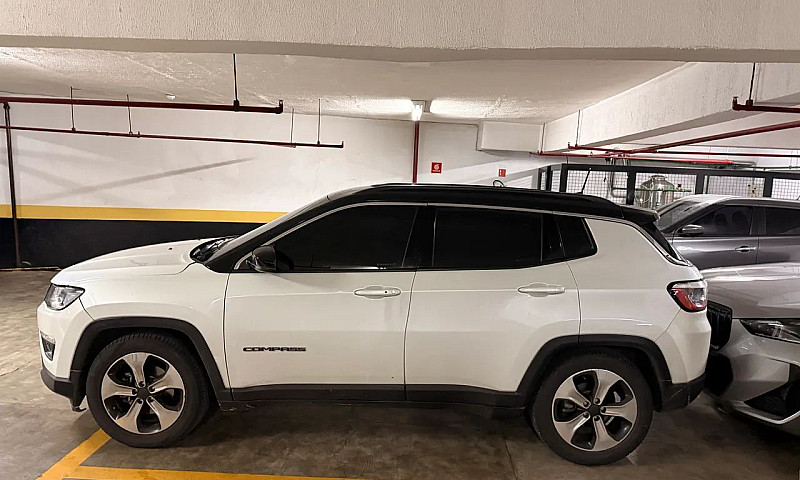 Jeep Compass Longitu...
