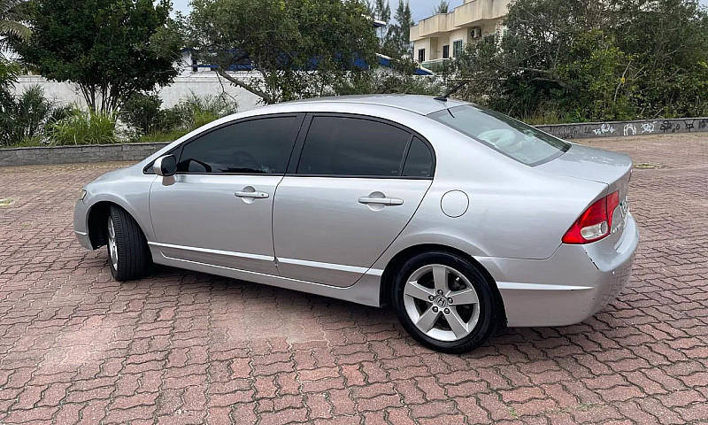 Honda Civic Sedan Lx...