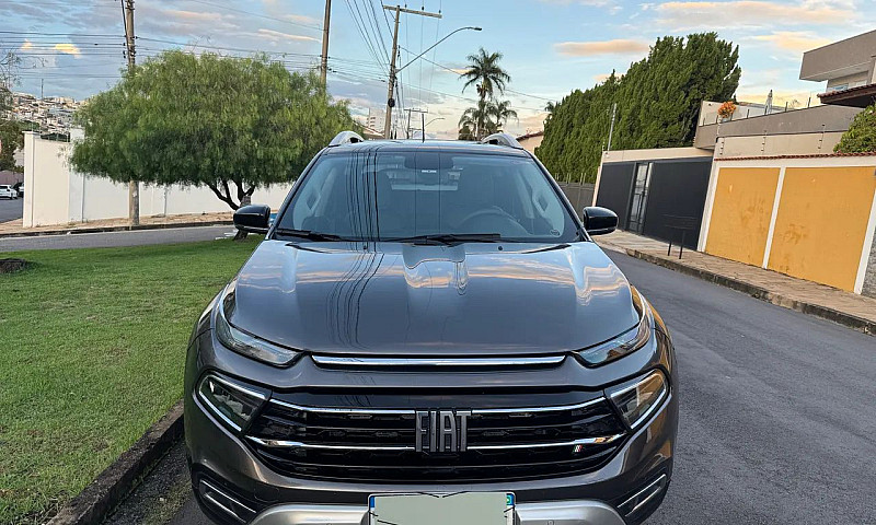 Fiat Toro Volcano 2....