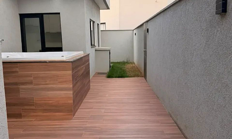 Casa Disponível Para...