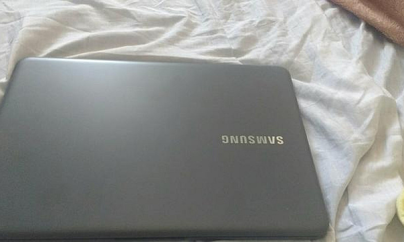 Notebook Samsung Ess...