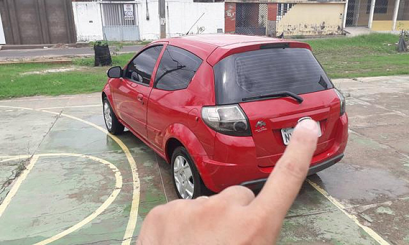 Ford Ka 2012...