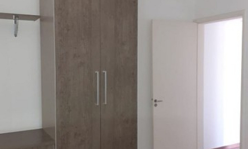 Residential / Aparta...