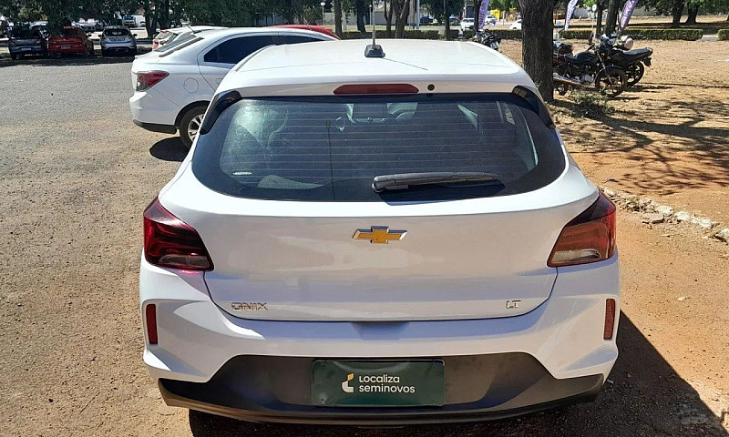 Chevrolet Onix Hatch...