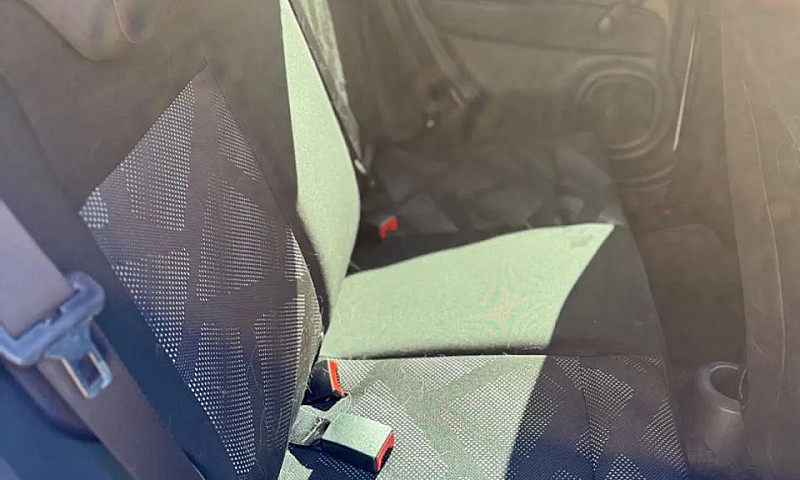 Fiat Mobi Extremamen...