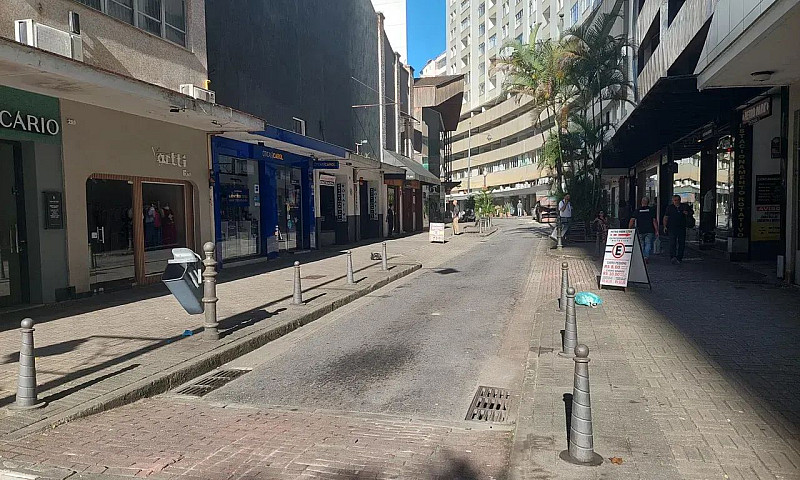 Apto Centro, Amplo, ...