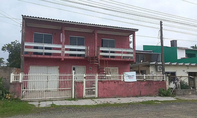 Casa A 4 Minutos Da ...