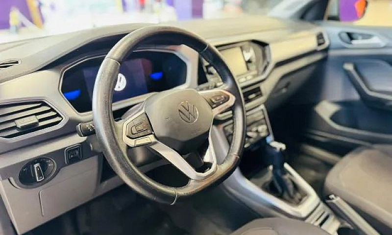 Volkswagen T-Cross 1...