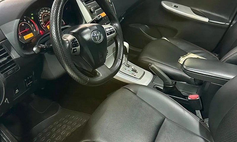 Toyota Corolla Xrs 2...
