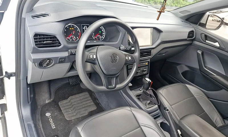 Volkswagen T-Cross S...