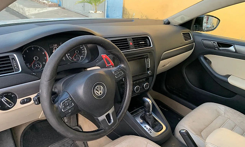 Volkswagen Jetta Hig...