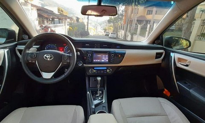 Corolla Altis 2015...