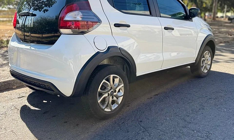 Fiat Mobi Extremamen...
