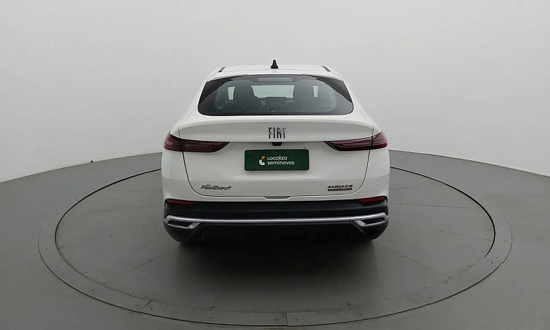 Fiat Fastback 2024 1...