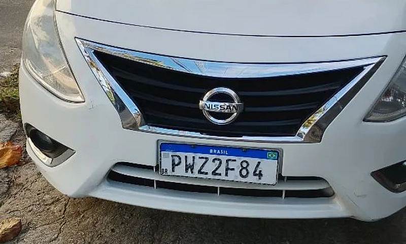 Nissan Versa Unique ...