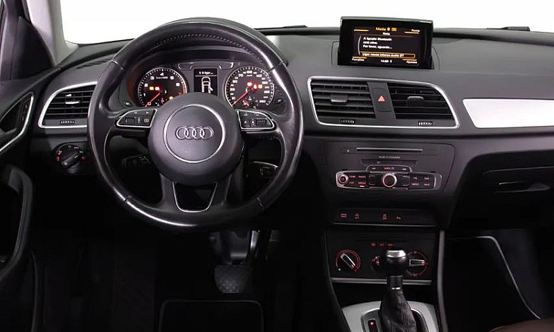 Audi Q3 1.4 Tfsi/Tfs...