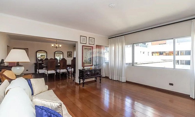 Amplo Apartamento No...