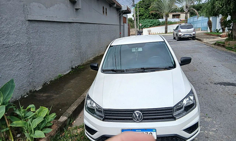 Volkswagen Voyage 1....