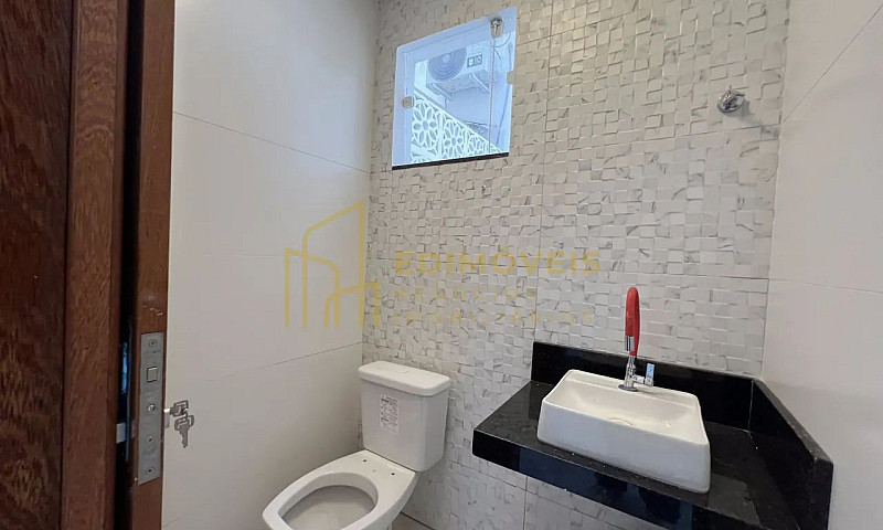 Casa Com 3 Quartos E...