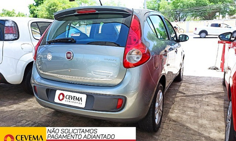 Fiat Palio Essence 1...