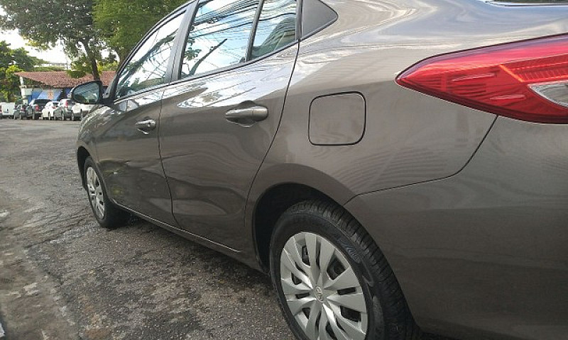 Yaris Sedan Xl 1.5 M...